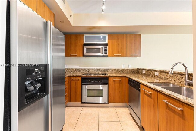 Building Photo - 9055 SW 73rd Ct