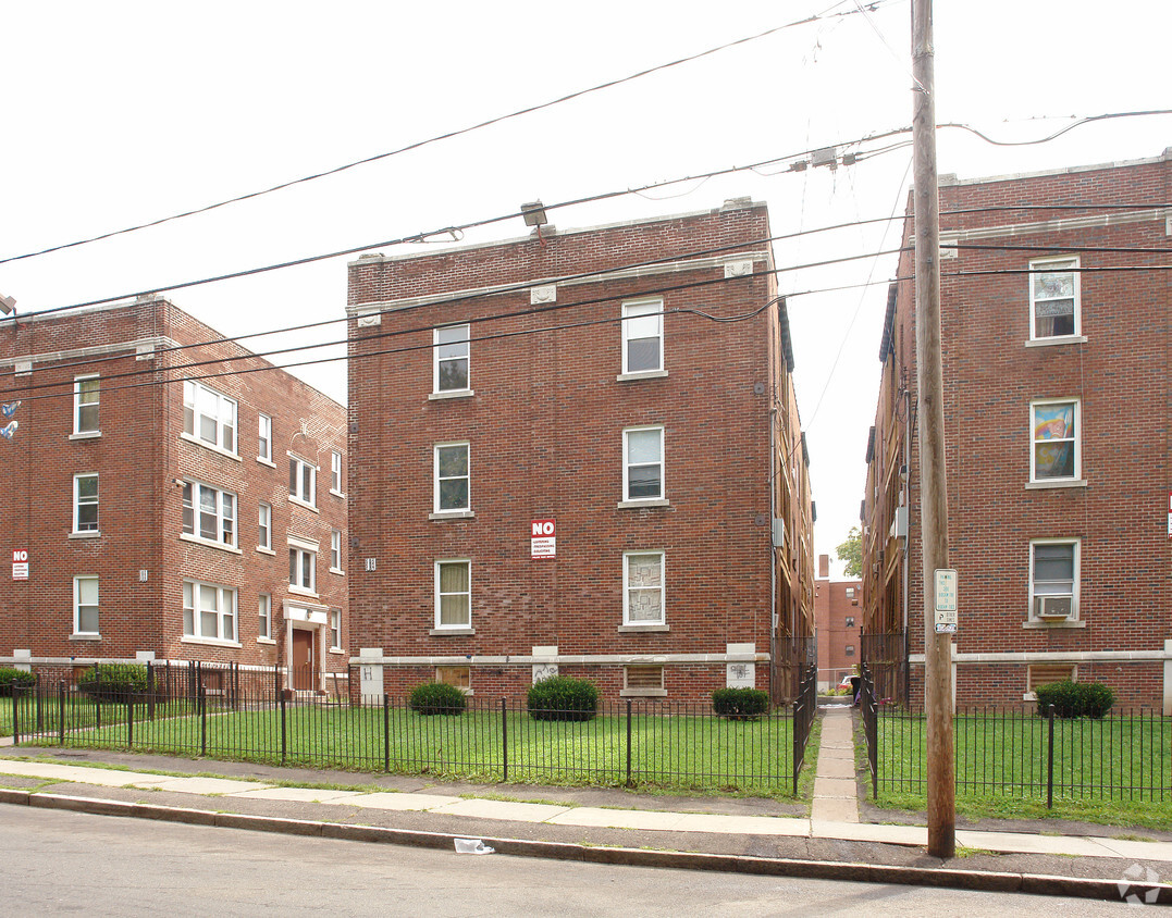 Building Photo - 212-216 S Marshall St