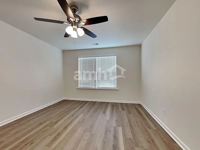 Building Photo - 167 Caribbean Village Dr