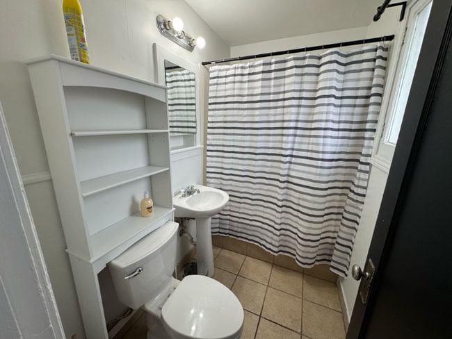 Photo - 440 E Garfield Ave Townhome