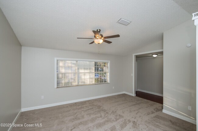 Foto del edificio - 1619 Canon Ave NW
