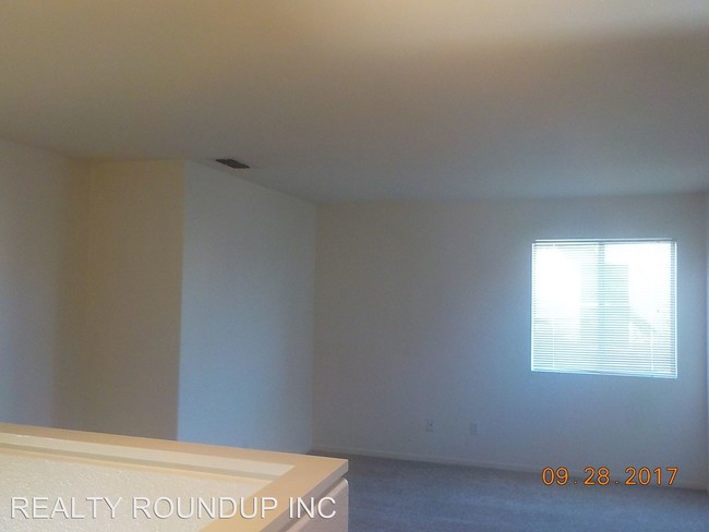 Building Photo - 3125 Twitchell Island Rd