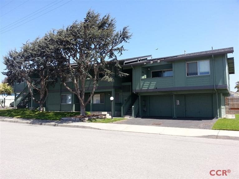 Primary Photo - LOFT STYLE 2 Bed/1 Bath Near the Ocean ** ...
