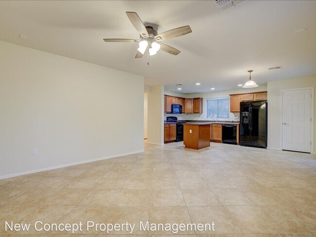 Building Photo - 4 br, 2.5 bath House - 6071 S. Hawks Hollo...