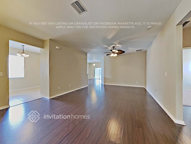 Building Photo - 12218 Fairlawn Dr