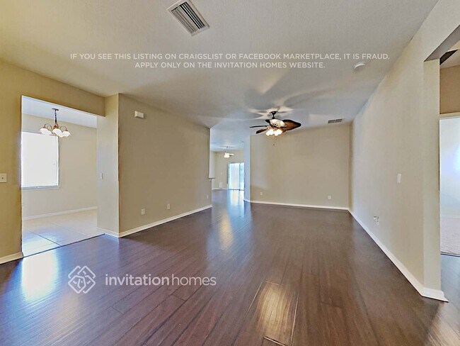 Foto del edificio - 12218 Fairlawn Dr