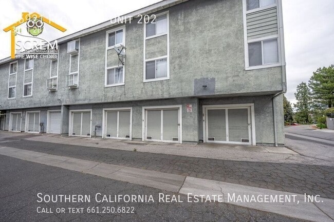 Foto del edificio - 26921 Flo Ln