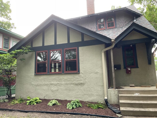 Foto del edificio - 931 Ashland Ave