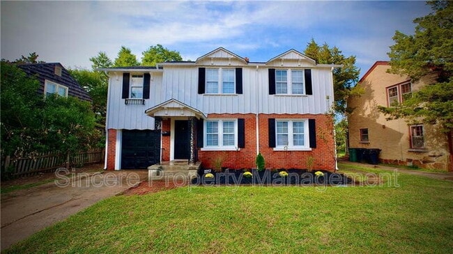 Photo - 2217 NW 25th St House