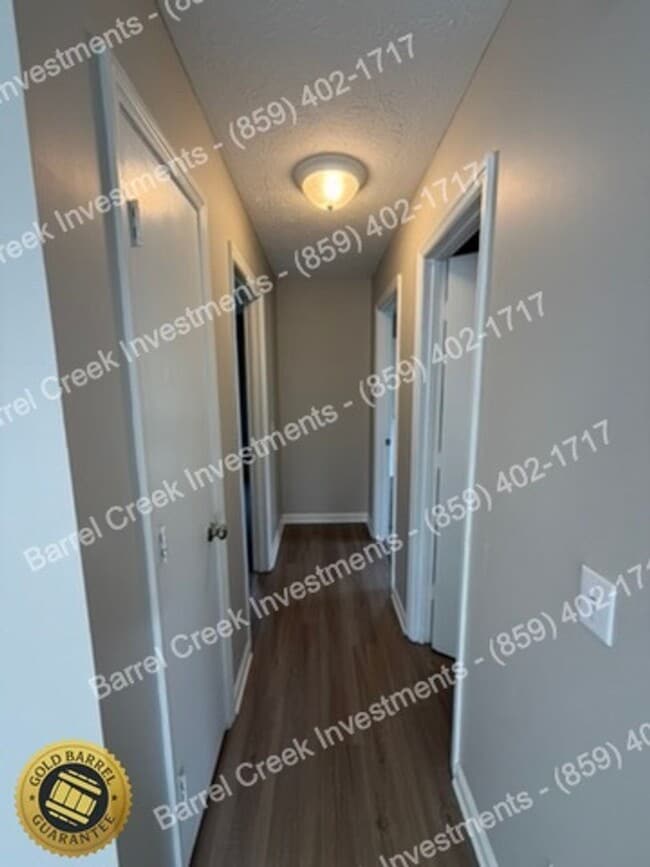 Building Photo - 417 Earl Street