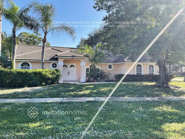 Building Photo - 13837 Folkestone Cir