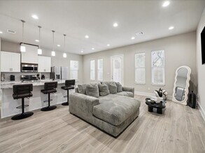 Building Photo - 2329 Paul Quinn St