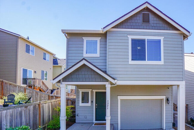 Photo - 1321 NE 72nd Way House