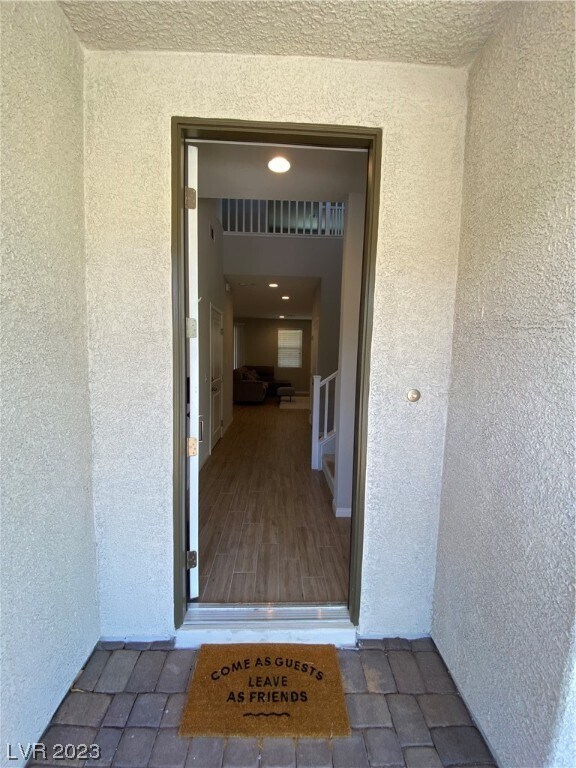 Foto del edificio - 10416 Bagg Ave