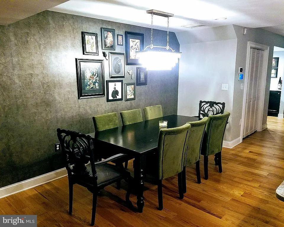 Primary Photo - 1330 Farragut St NW