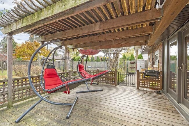 Building Photo - 3 br, 2 bath House - 10739 S Depot St