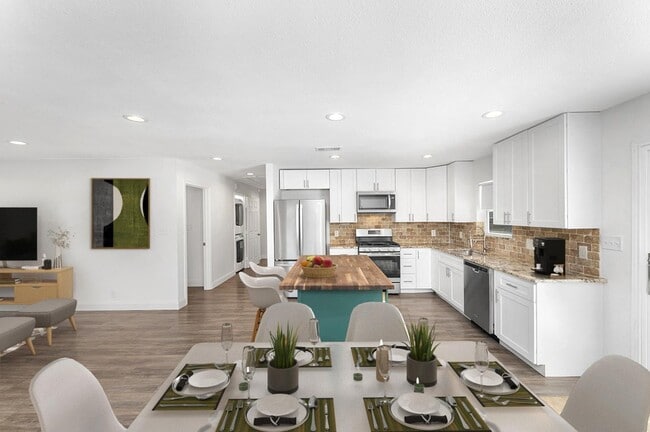 Building Photo - Light & modern Oak Cliff home by Martin Weiss Park