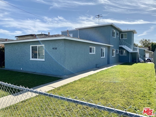 Building and gated yard - 4138 Redondo Beach Blvd