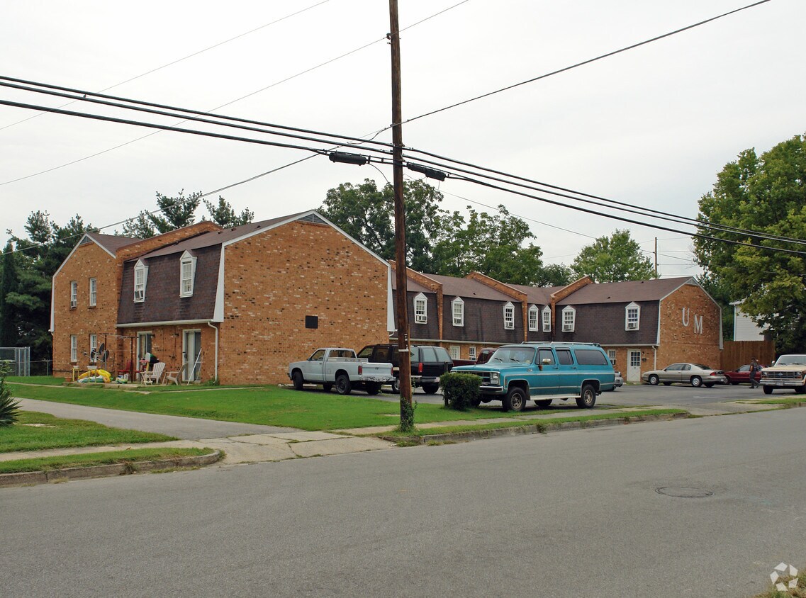 Building Photo - 415 Union St