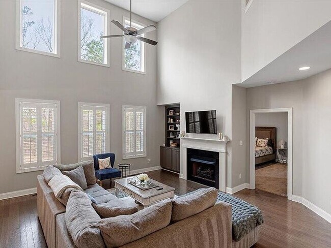Foto del edificio - Build Equity While Leasing - Lease and Own...