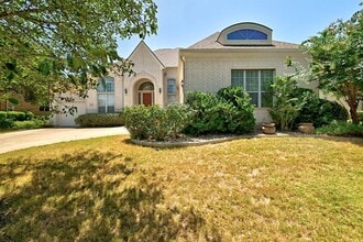Building Photo - 201 Varco Dr