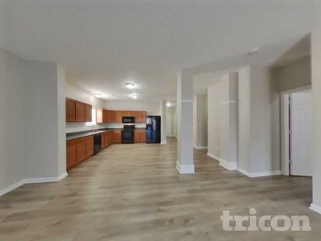 Foto del edificio - 4714 Angelica Dr