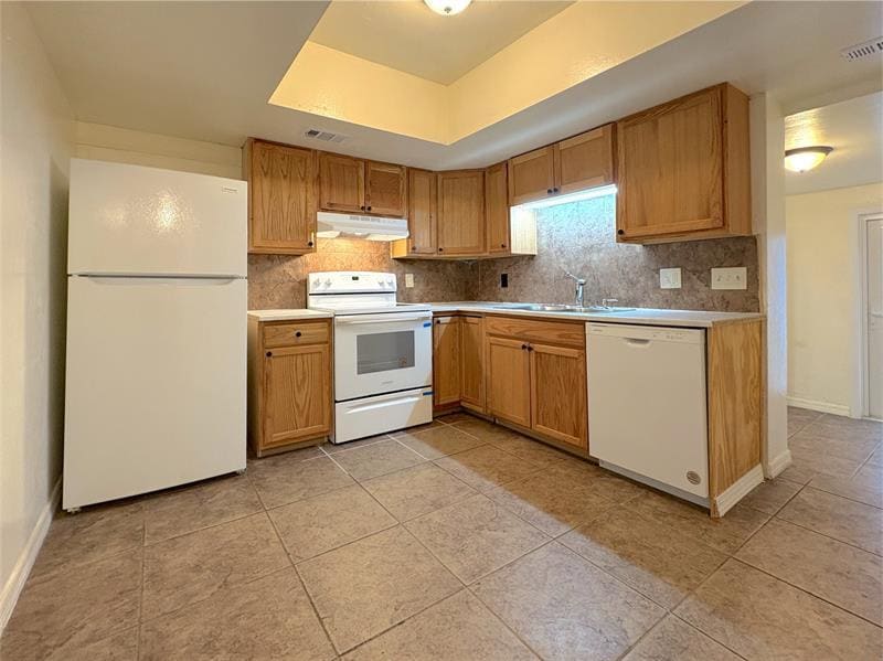Primary Photo - 1124 NE 5th Ave