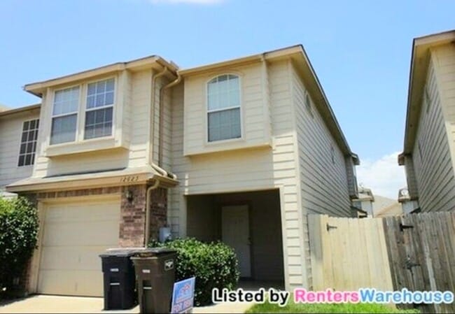 Beautiful Townhome in Euless!! - Beautiful Townhome in Euless!!