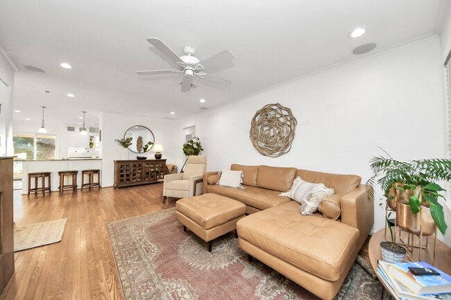 Foto del edificio - 411 Venice St