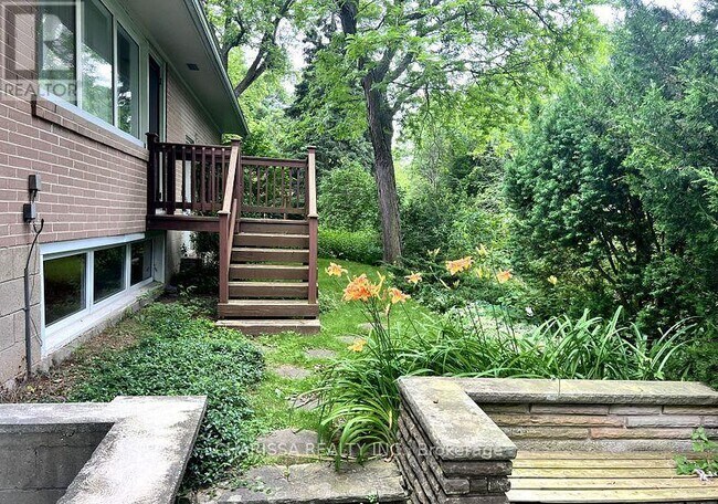 Photo du bâtiment - 1238 Donlea Crescent