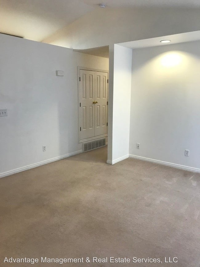 Building Photo - 3 br, 1.5 bath House - 1376 N 1230 W