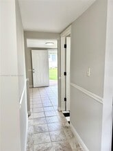 Building Photo - 1350 SW 13th St