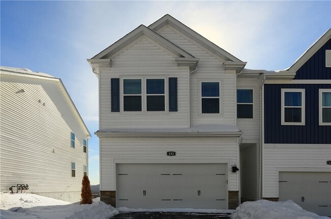 Foto del edificio - 122 Scotland Ln