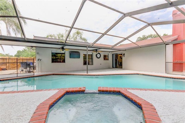 Building Photo - 1524 Blueteal Drive, Brandon, FL 33511