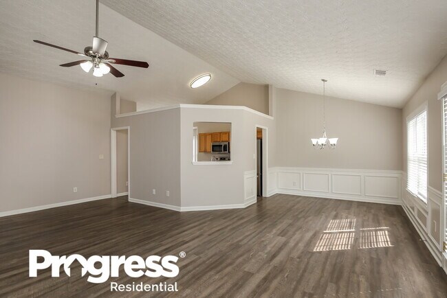 Building Photo - 2435 Cordillo Dr