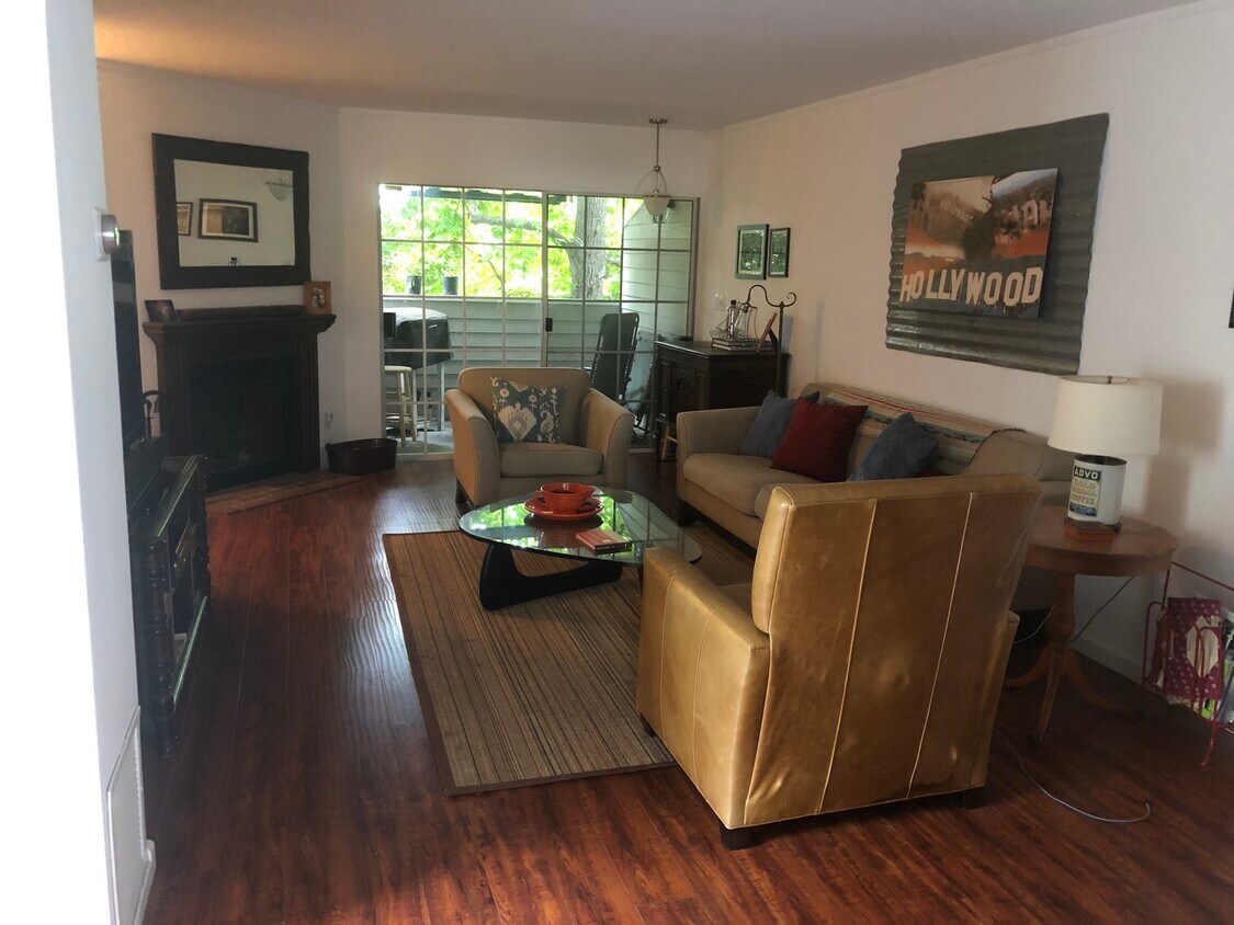 12458 Weddington St, Valley Village, CA 91607 Townhome Rentals in