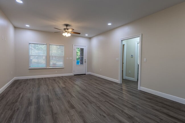 Building Photo - BRAND NEW CONSTRUCTION!  3-bedroom, 2-bath...