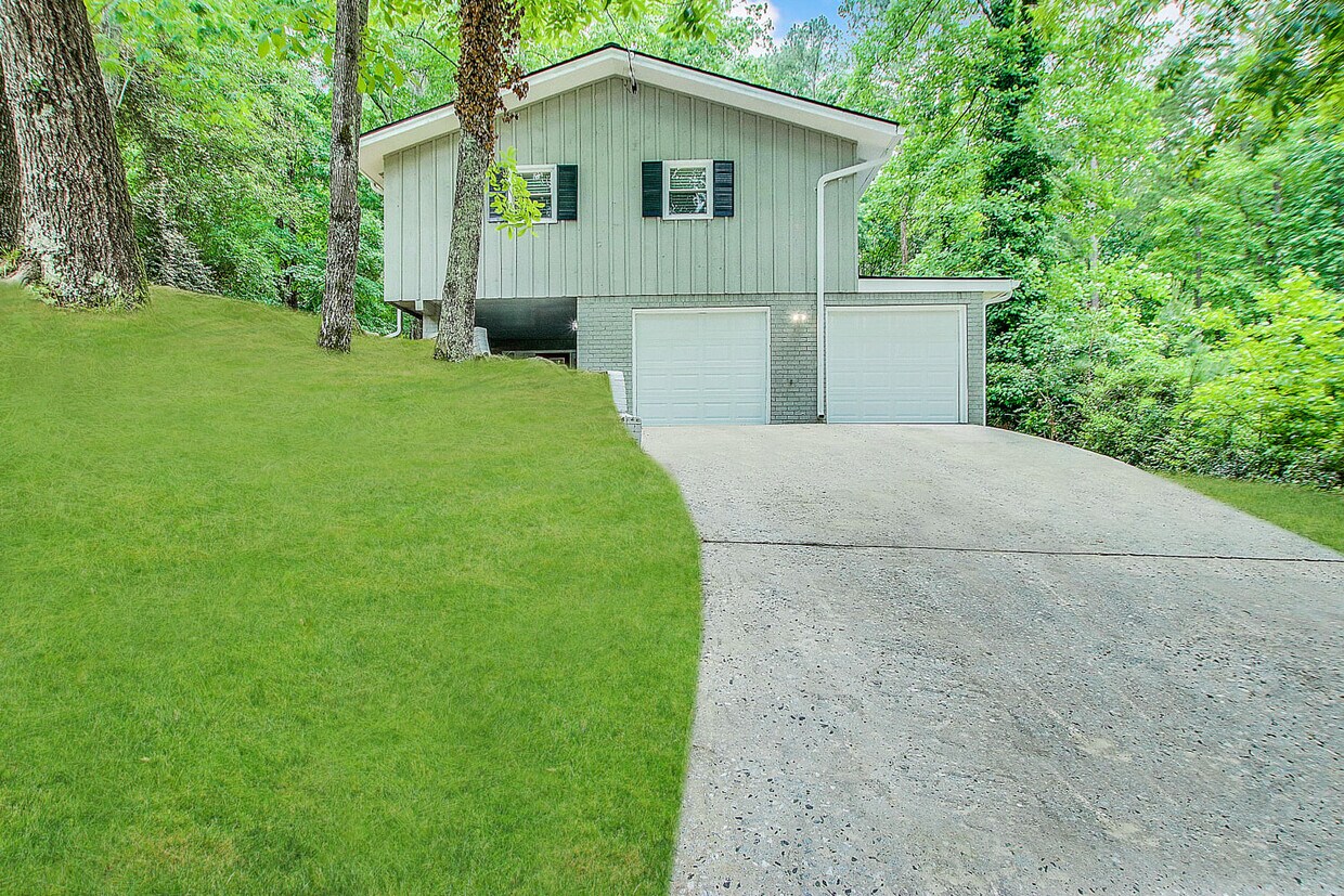 Primary Photo - 6395 El Caudillo Ct