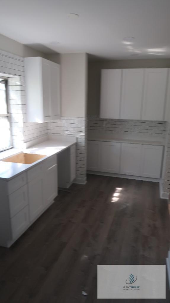 Building Photo - 2 bedroom in CHICAGO IL 60625