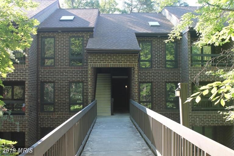 Primary Photo - 23242 Chestnut Oak Ct