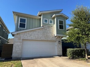 Building Photo - 1413 Casa Dr
