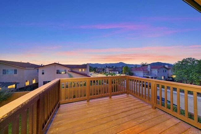 Foto del edificio - 3505 Lake Cir Dr