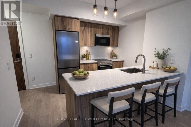 Photo du bâtiment - 25 Wellington St S