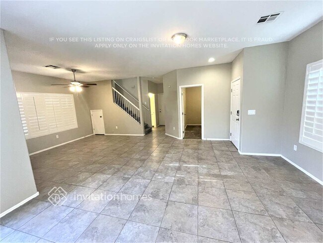 Building Photo - 1576 E Orchid Ct