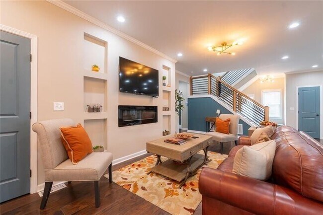 Foto del edificio - 369 Delevan St SW