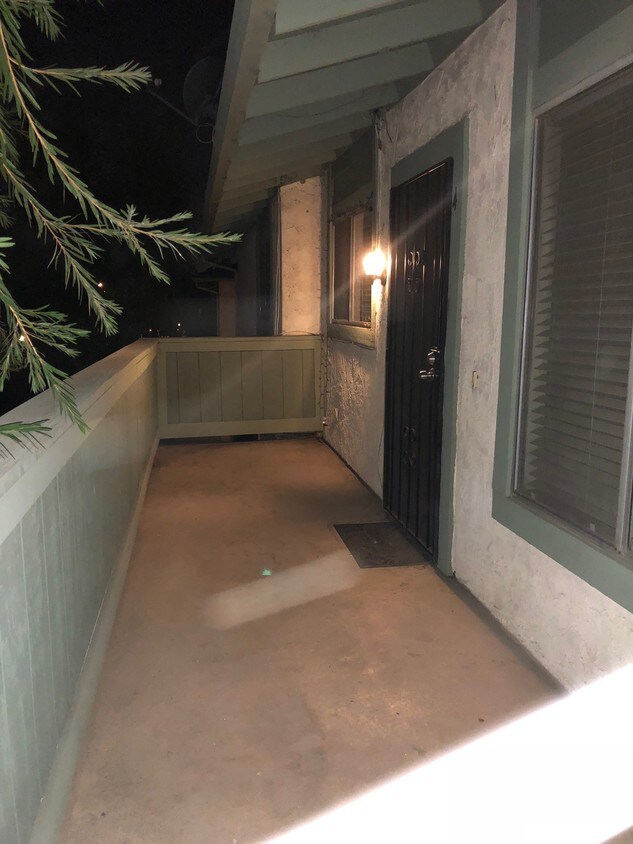 854 W Sierra Madre Ave, Azusa, CA 91702 Condo for Rent in Azusa, CA