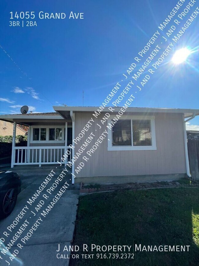 Foto del edificio - 14055 Grand Ave
