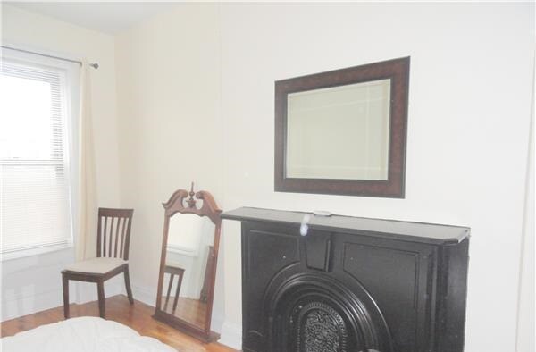 Building Photo - 245 W 131st St