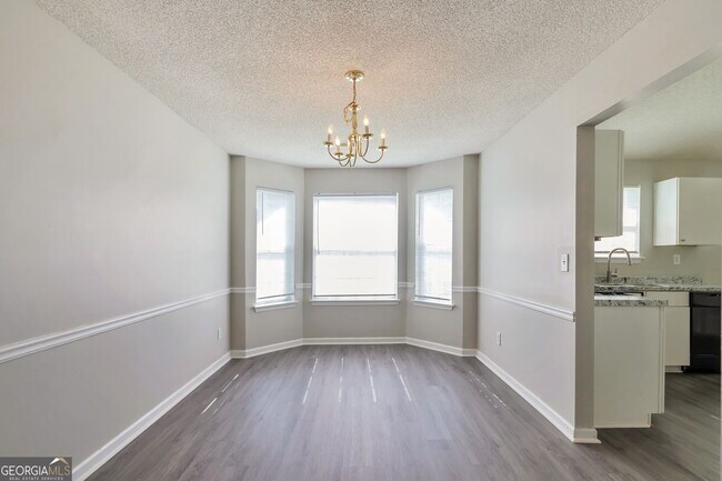 Foto del edificio - 10744 Misty Meadows Ct