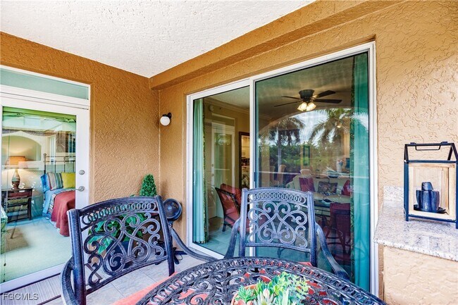 Foto del edificio - 2825 Palm Beach Blvd